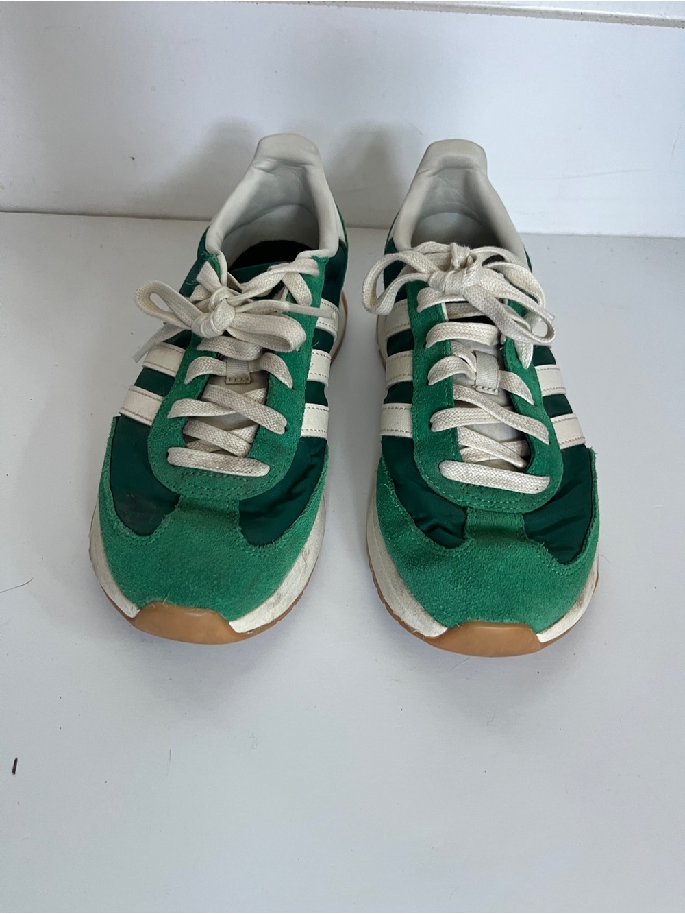 Adidas Women’s CloudFoam Retro Runner Sneakers Size 7.5